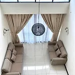 D\'Wharf Apartment